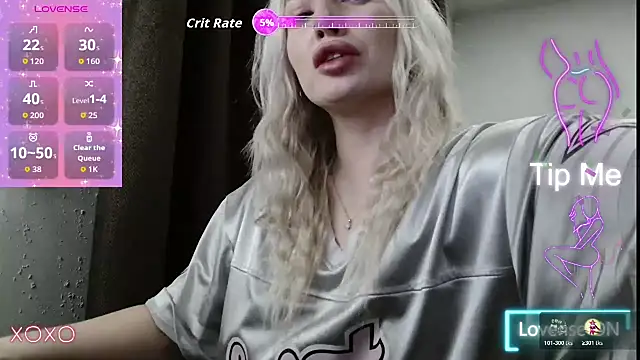 Snapshot of SpaceMarsi chatting on 11/02/25, 05:15 SpaceMarsi online show from 11/02/25, 05:15