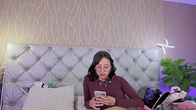 Naughty Couple83 online show from 07/17/26, 08:35
