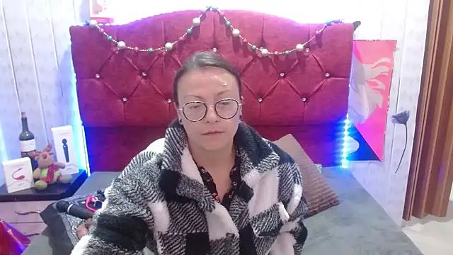 Susanahotsexxx online show from 12/03/25, 03:25