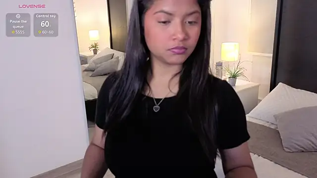 Angel yk online show from 09/13/25, 12:27