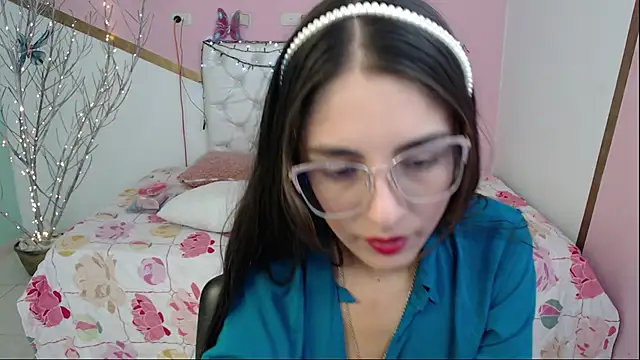 sofi san online show from 10/02/25, 02:02