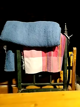 Snapshot of JohnnyTos chatting on 09/09/25, 06:40 JohnnyTos online show from 09/09/25, 06:40