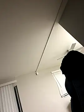 Snapshot of Bbrn69official chatting on 09/26/25, 06:50 Bbrn69official online show from 09/26/25, 06:50