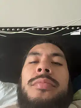 Snapshot of Bbrn69official chatting on 10/11/25, 09:02 Bbrn69official online show from 10/11/25, 09:02