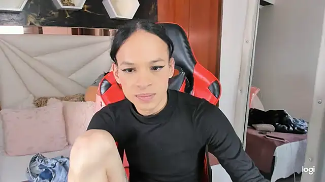 Snapshot of sara_slut21 chatting on 01/07/25, 08:21 sara slut21 online show from 01/07/25, 08:21