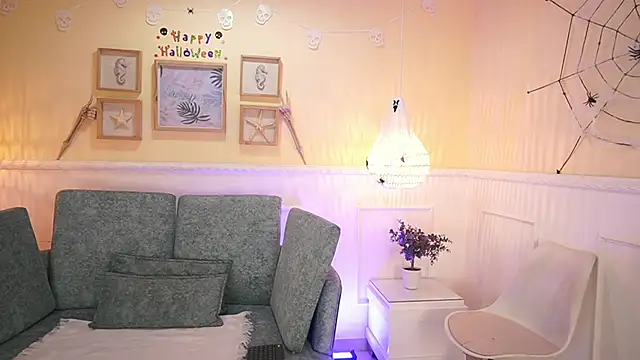 LoonaNyx online show from 10/18/25, 11:33