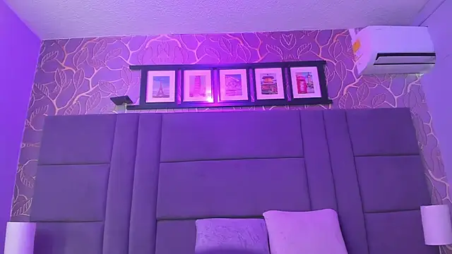 mey doll online show from 10/09/25, 02:15