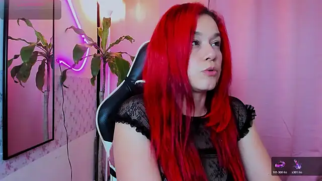 Snapshot of kim7_ chatting on 11/27/25, 10:01 kim7 online show from 11/27/25, 10:01