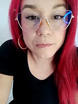 Snapshot of kim7_ chatting on 11/28/25, 03:14 kim7 online show from 11/28/25, 03:14