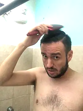 Snapshot of Alexitho25 chatting on 09/14/25, 09:58 Alexitho25 online show from 09/14/25, 09:58