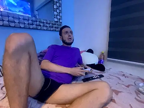 Snapshot of Alexitho25 chatting on 09/30/25, 09:03 Alexitho25 online show from 09/30/25, 09:03