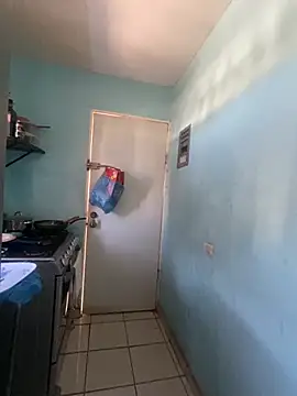 Snapshot of Alexitho25 chatting on 10/02/25, 08:16 Alexitho25 online show from 10/02/25, 08:16