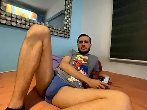 Snapshot of Alexitho25 chatting on 10/08/25, 10:24 Alexitho25 online show from 10/08/25, 10:24