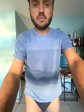 Snapshot of Alexitho25 chatting on 11/24/25, 10:09 Alexitho25 online show from 11/24/25, 10:09