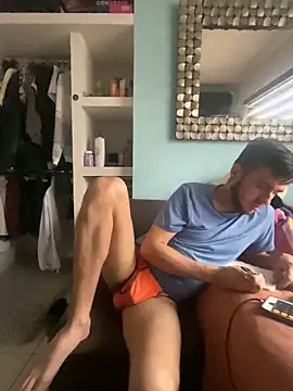 Snapshot of Alexitho25 chatting on 11/30/25, 10:14 Alexitho25 online show from 11/30/25, 10:14