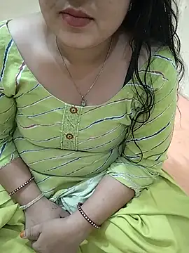 Snapshot of Diya-Sharmaa chatting on 09/24/25, 07:12 Diya-Sharmaa online show from 09/24/25, 07:12