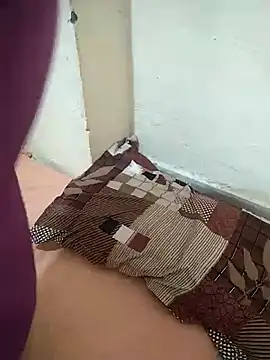 Snapshot of Diya-Sharmaa chatting on 09/25/25, 06:06 Diya-Sharmaa online show from 09/25/25, 06:06