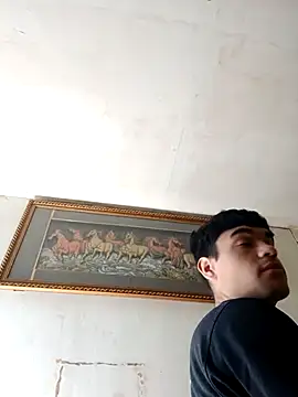 juanfritaa21 online show from 12/15/25, 08:35