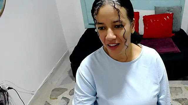 Snapshot of michel_rous_ chatting on 09/27/25, 01:38 michel rous  online show from 09/27/25, 01:38