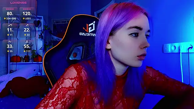 Snapshot of Kiara_Dream chatting on 10/30/25, 09:15 Kiara Dream online show from 10/30/25, 09:15