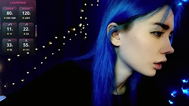 Snapshot of Kiara_Dream chatting on 12/16/25, 08:58 Kiara Dream online show from 12/16/25, 08:58