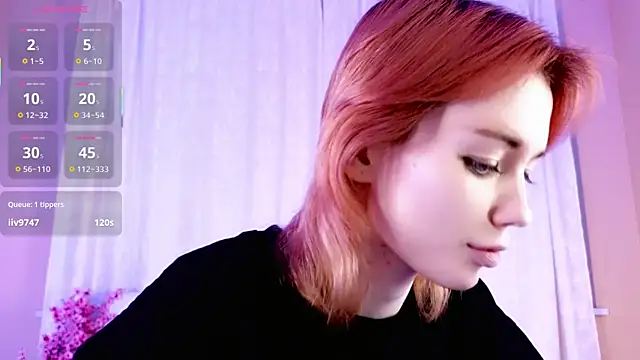 Snapshot of Kiara_Dream chatting on 04/07/26, 08:09 Kiara Dream online show from 04/07/26, 08:09