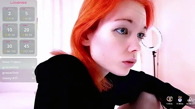 Snapshot of Kiara_Dream chatting on 04/28/26, 02:27 Kiara Dream online show from 04/28/26, 02:27
