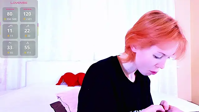 Snapshot of Kiara_Dream chatting on 06/03/26, 10:59 Kiara Dream online show from 06/03/26, 10:59