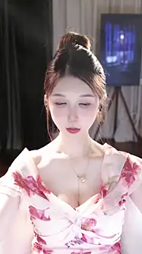 Snapshot of KKEHBYBA chatting on 09/13/25, 05:07 KKEHBYBA online show from 09/13/25, 05:07