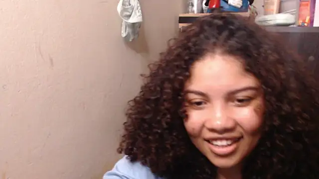 madelene online show from 11/18/25, 02:50