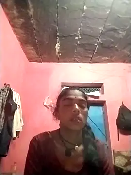 Snapshot of Sonam_mehta chatting on 10/02/25, 06:04 Sonam mehta online show from 10/02/25, 06:04