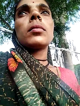 Snapshot of Sonam_mehta chatting on 10/06/25, 11:07 Sonam mehta online show from 10/06/25, 11:07