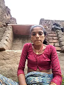 Snapshot of Sonam_mehta chatting on 10/26/25, 01:55 Sonam mehta online show from 10/26/25, 01:55