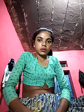 Snapshot of Sonam_mehta chatting on 11/01/25, 10:34 Sonam mehta online show from 11/01/25, 10:34