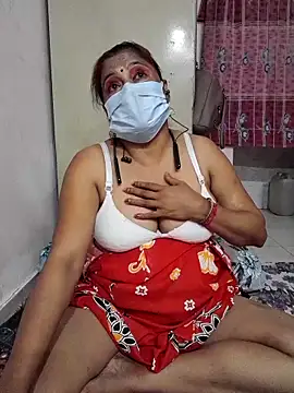 Snapshot of mature_mimi chatting on 10/08/25, 06:05 mature mimi online show from 10/08/25, 06:05