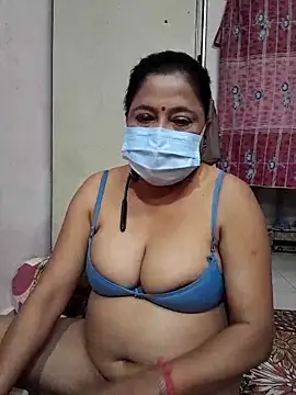 Snapshot of mature_mimi chatting on 11/11/25, 06:30 mature mimi online show from 11/11/25, 06:30