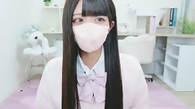 Snapshot of Reina_Fcup chatting on 10/23/25, 11:09 Reina Fcup online show from 10/23/25, 11:09