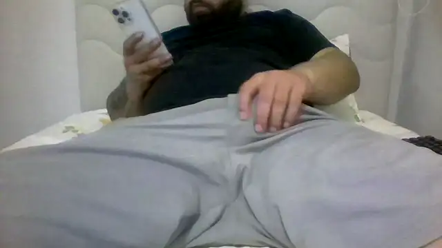 hardick582 online show from 11/08/25, 10:08
