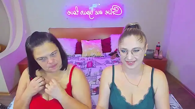 Your Exstasy online show from 10/15/25, 10:48