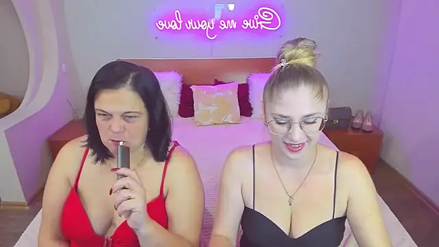 Your Exstasy online show from 10/20/25, 08:04