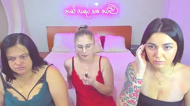 Your Exstasy online show from 10/22/25, 10:59