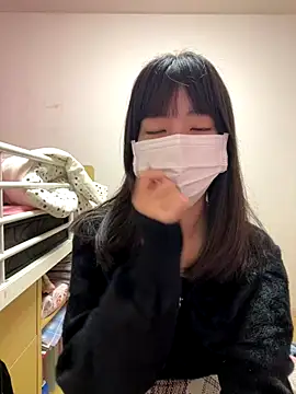 Snapshot of aonyan_7 chatting on 11/09/25, 12:20 aonyan 7 online show from 11/09/25, 12:20