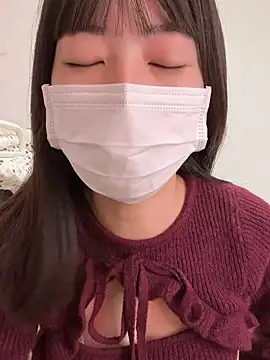 Snapshot of aonyan_7 chatting on 12/04/25, 12:31 aonyan 7 online show from 12/04/25, 12:31