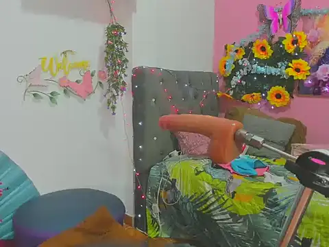 Snapshot of Yeny_hot_ chatting on 03/22/26, 03:43 Yeny hot online show from 03/22/26, 03:43