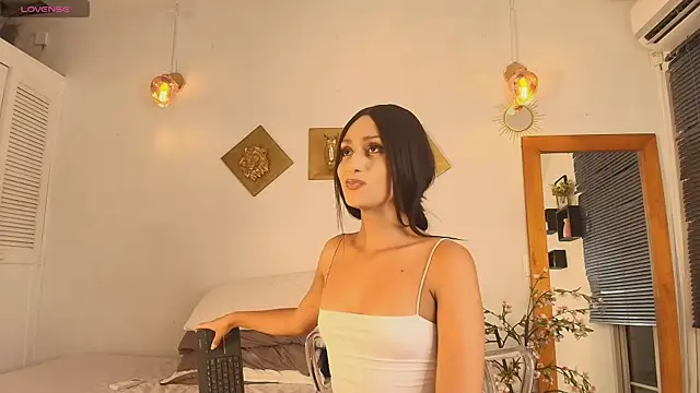 Aleexiiaa online show from 07/22/26, 04:04