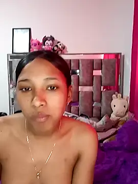 Snapshot of Kittyhot_69 chatting on 09/11/25, 03:56 Kittyhot 69 online show from 09/11/25, 03:56