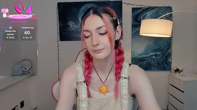 EasterBlink online show from 10/17/25, 10:40