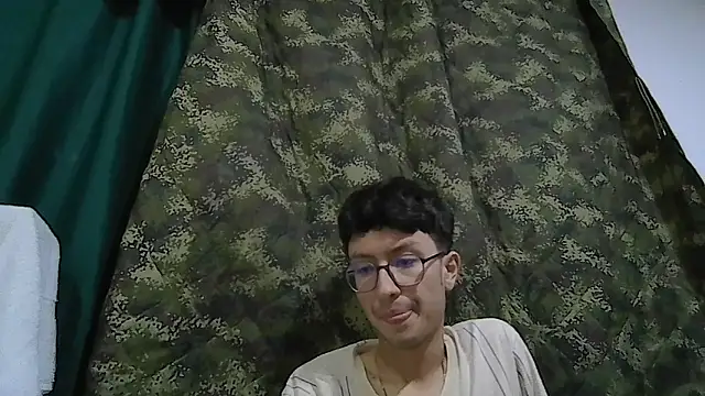 Kevintdx online show from 10/26/25, 02:39