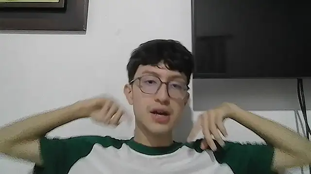 Snapshot of Kevintdx chatting on 11/05/25, 03:17 Kevintdx online show from 11/05/25, 03:17