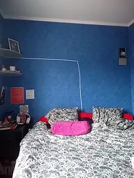 Snapshot of Feelineducentre chatting on 10/03/25, 08:22 Feelineducentre online show from 10/03/25, 08:22